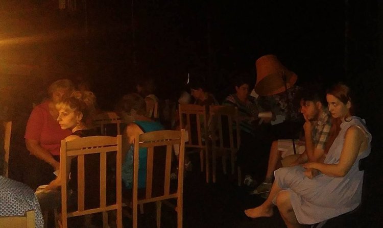 Документален спектакъл срещу насилието представиха в Димитровград