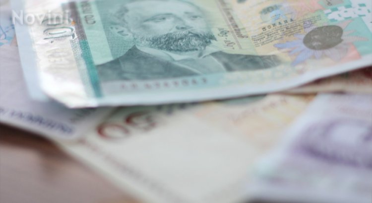 Поне 20 каси дават заеми, събират пари - без контрол