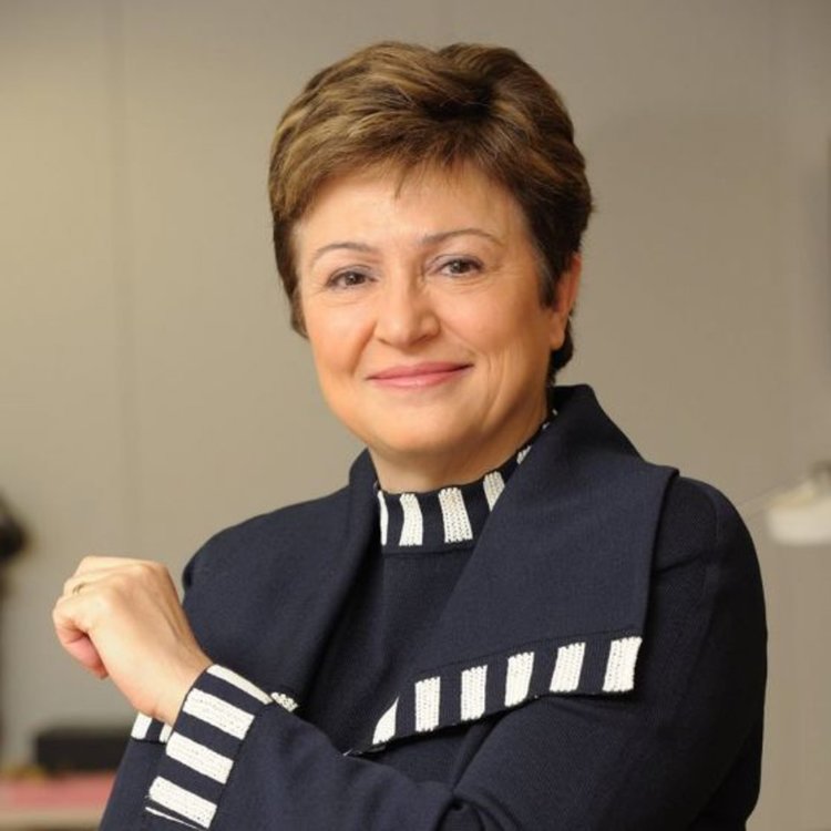 Кристалина Георгиева заплаши със съд всеки, който петни името ѝ