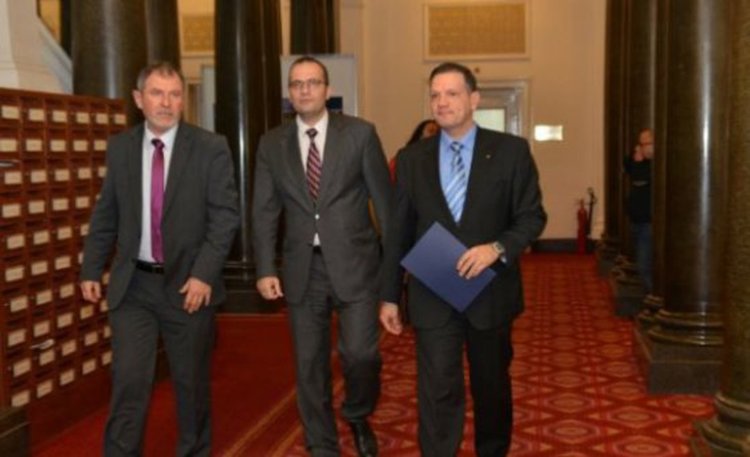 Депутати искат от НС подкрепа за "Правосъдие за всеки"
