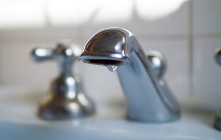 Пет квартала в Хасково без вода до полунощ