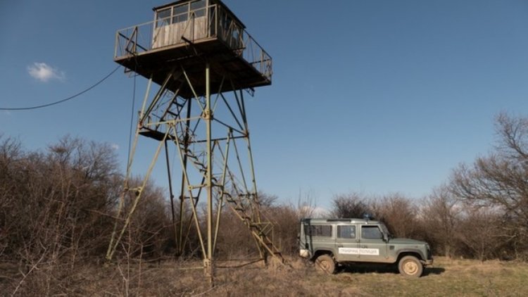 Изтеглили военни от границата заради слабия бежански поток