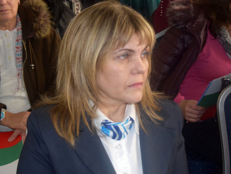 Леман Али ще бъде дясната ръка на Никола Чанев,назначена е за зам.-областен управител