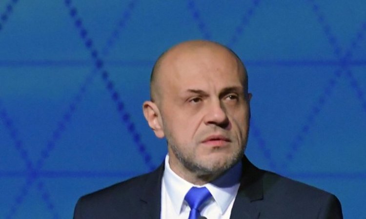 Край на хартиената администрация