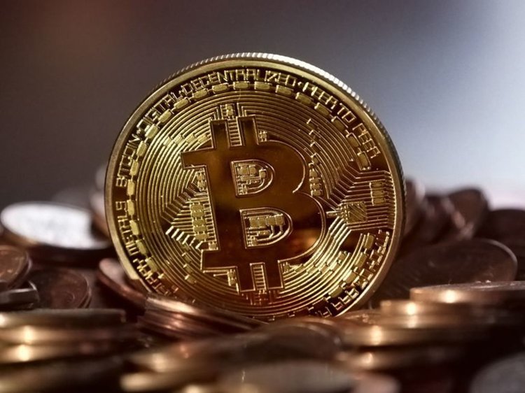Откраднаха 21 машини за биткойни за над 200 000 лева
