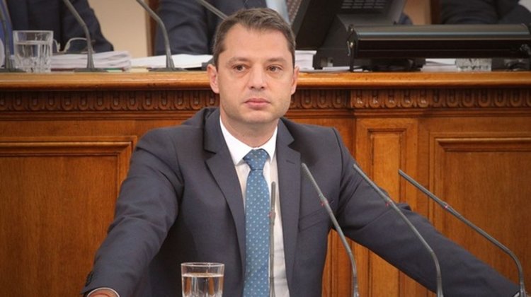 ДАНС проверява сделката за ЧЕЗ