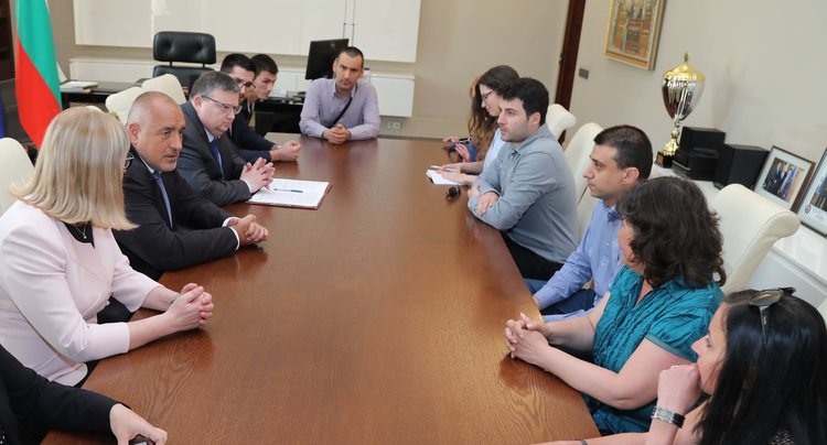  Борисов и Цацаров: Правата на българските граждани, за които се иска екстрадиция,  ще бъдат защитени