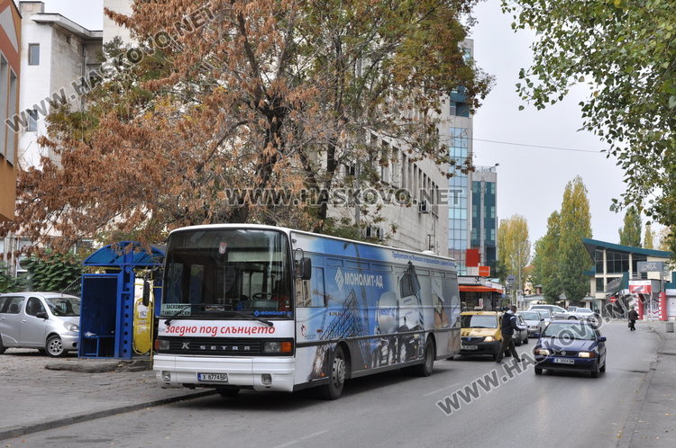 Градският транспорт протестира днес, но автобусите ще се движат (допълнена)