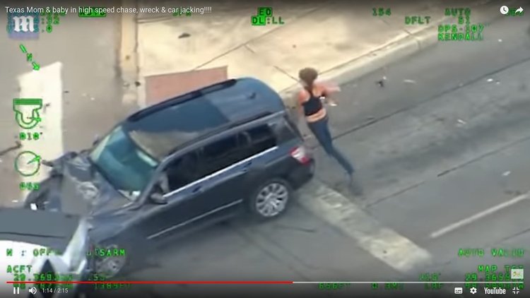 Зрелищно преследване на майка с бебе от полиция... Със 160 км/ч! 