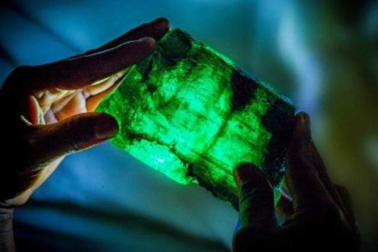 Откриха изумруд с гигантски размер за над 2,5 млн. долара