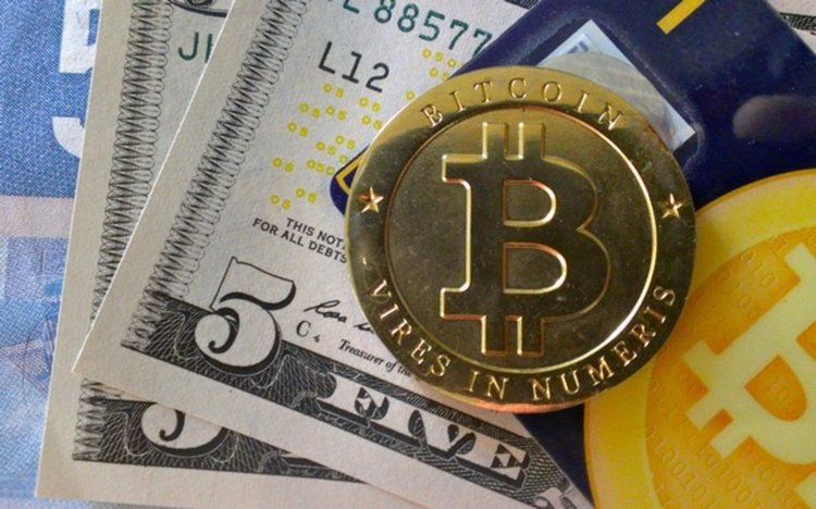 Чакат биткойн да падне до 1500 долара