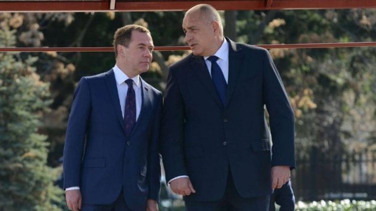 Медведев: Изтребителите винаги ще дойдат, важното е да дойде газът 