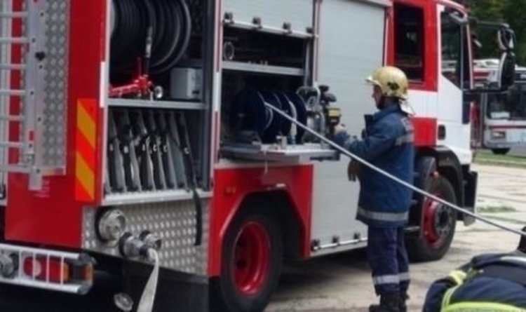 Пожар опропасти жилище в Кърджали