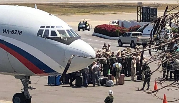 Руски военни пристигнаха във Венецуела