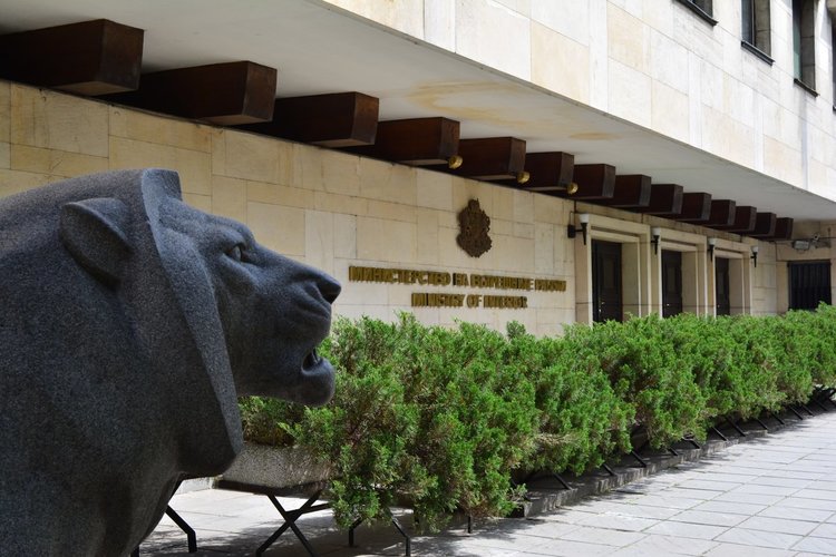 Високопоставен служител от Спецотрядa за борба с тероризма задържан за тежко престъпление
