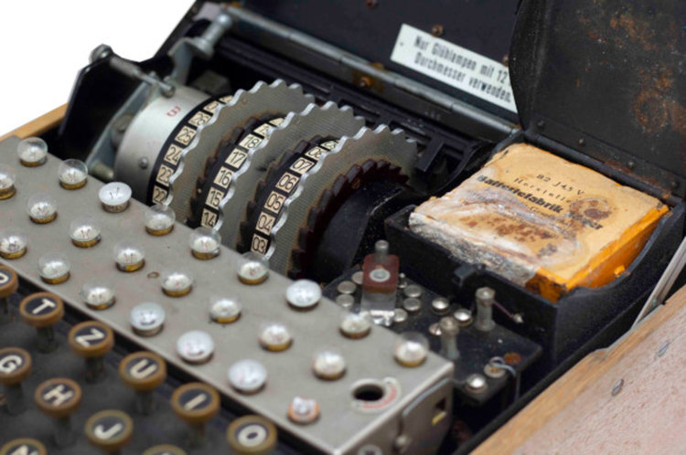Машина Enigma от Втората световна война на търг за 200 хил. долара