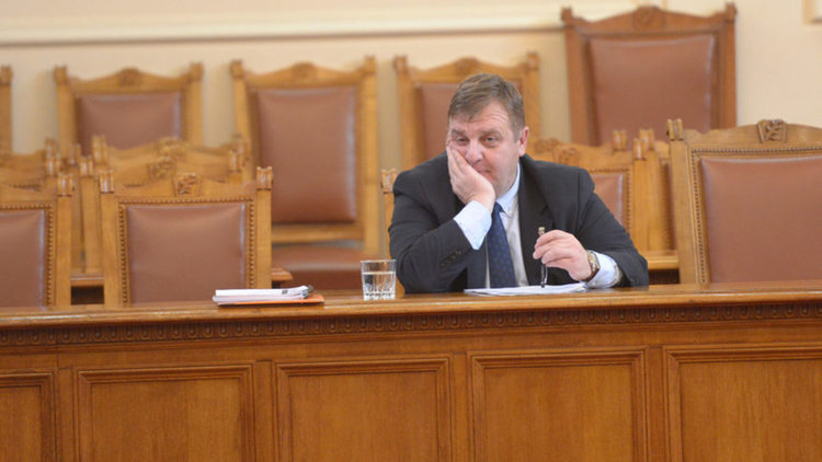 Министерството на отбраната обвини община Кърджали за неуспеха на акцията "Бъди войник"