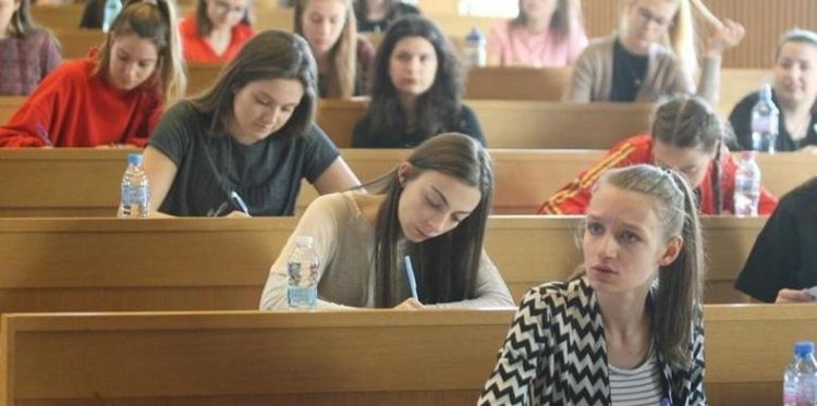 СУ провежда кандидатстудентски изпити по френски език и география