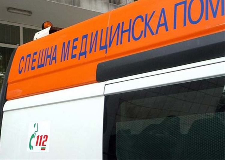 Поредна катастрофа с леко ранена пътничка