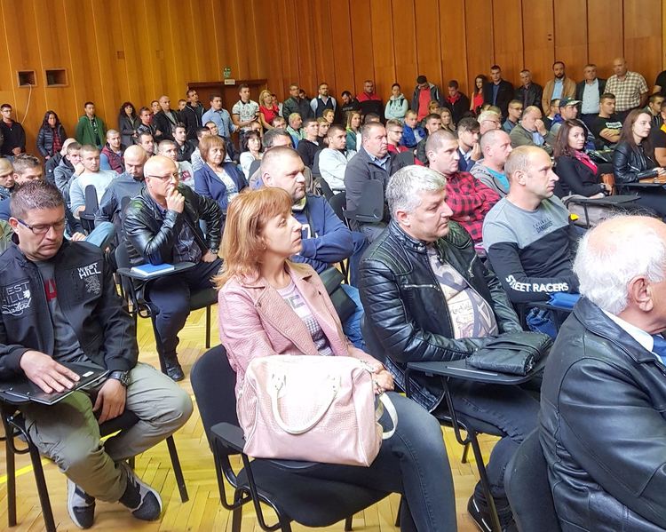Откриха академичната година във Физико-технологичния колеж в Смолян, посрещнаха първите студенти бесарабски българи