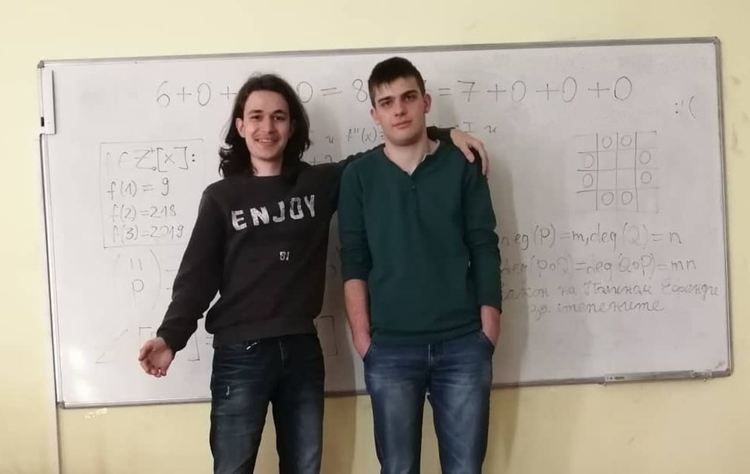  Сребърен медал за ученик от Хасково на Есенния математически турнир  