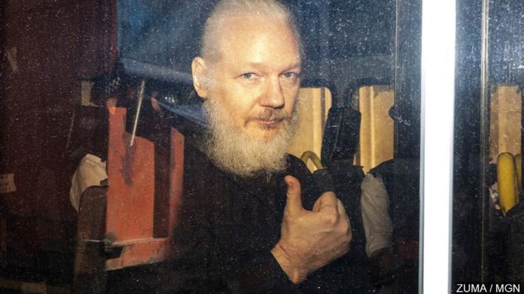 Прекратиха разследването срещу Асанж в Швеция