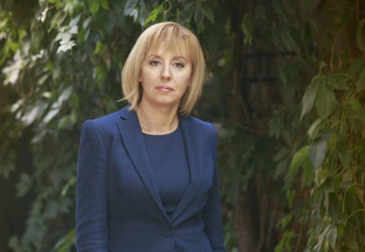 Манолова: Първата работа на новото дружество за язовирите е да си купи 30 автомобила