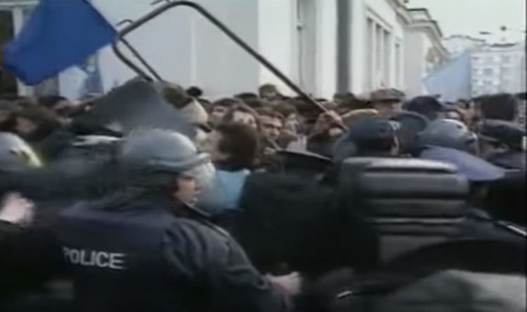 23 години от 10 януари 1997: Революцията, която имаше за цел България да стане нормална държава
