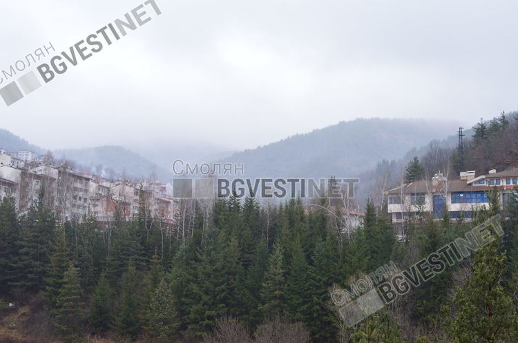 Ветровито и облачно в четвъртък с кратки превалявания