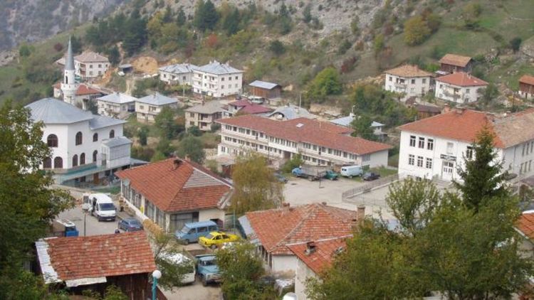 В Гьоврен чакат 4 проби за корона вирус, пръскат цялото село по график