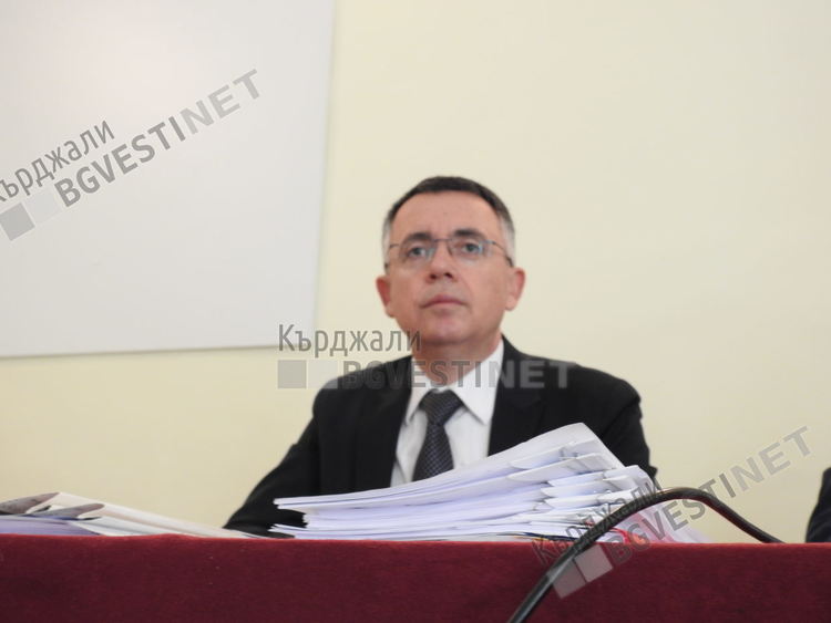  Инж.Хасан Азис: Заради коронавируса без наеми  за общински обекти и терени 