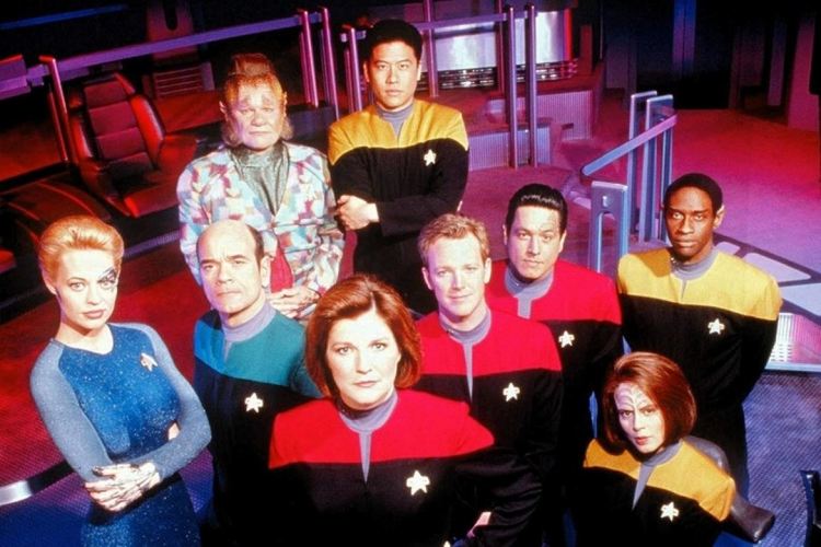 AI преработва sci-fi класиката Star Trek: Voyager в 4К 