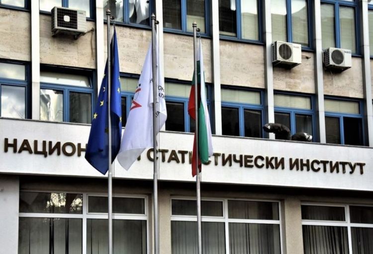 Стопанската конюнктура се влошава през април във всички наблюдавани от НСИ сектори