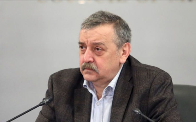 Само 14 нови случаи на COVID-19. Заразата затихва