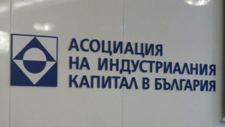 Работодателите критикуват част от мерките срещу коронавируса