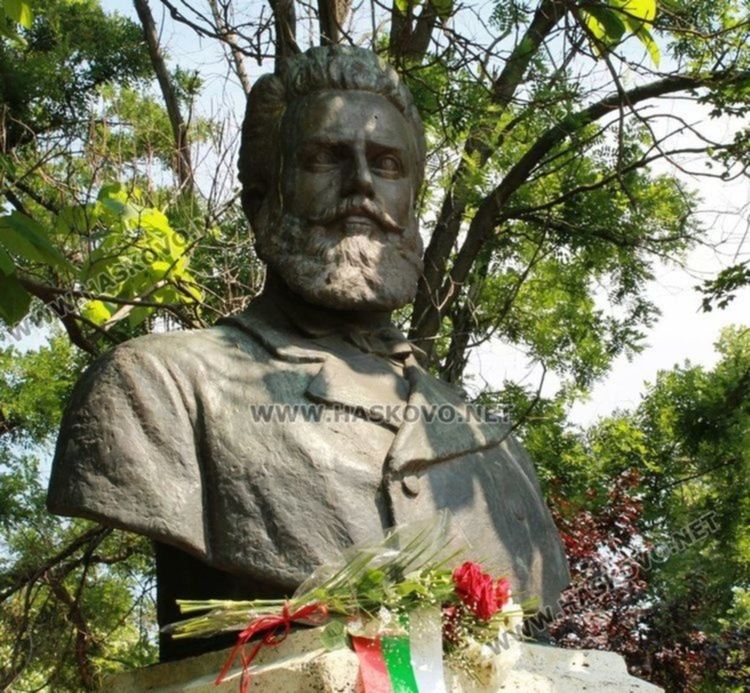 144 години от гибелта на Христо Ботев отбелязват в Димитровград 