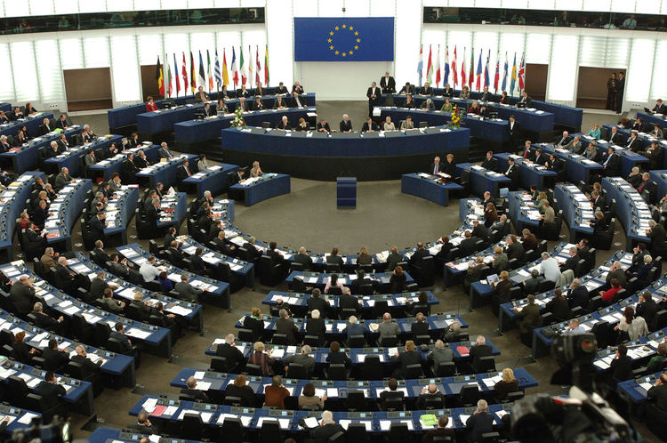 Европейският парламент няма да приеме сделката за бюджета на ЕС, ако не бъде подобрена