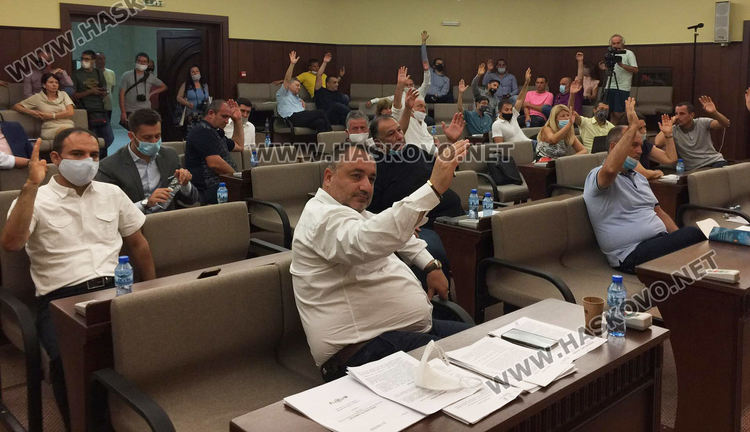 Общинският съвет на Хасково даде „зелена светлина“ за фотоволтаичния парк край Книжовник 