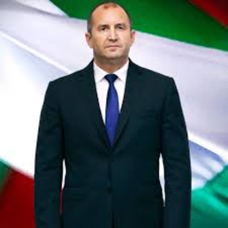 Президентът Румен Радев ще участва в тържествата по случай освобождението на Девин и региона 