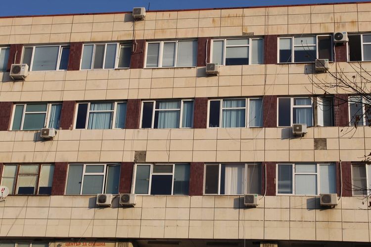 Жена почина на входа на вътрешно в МБАЛ-Благоевград