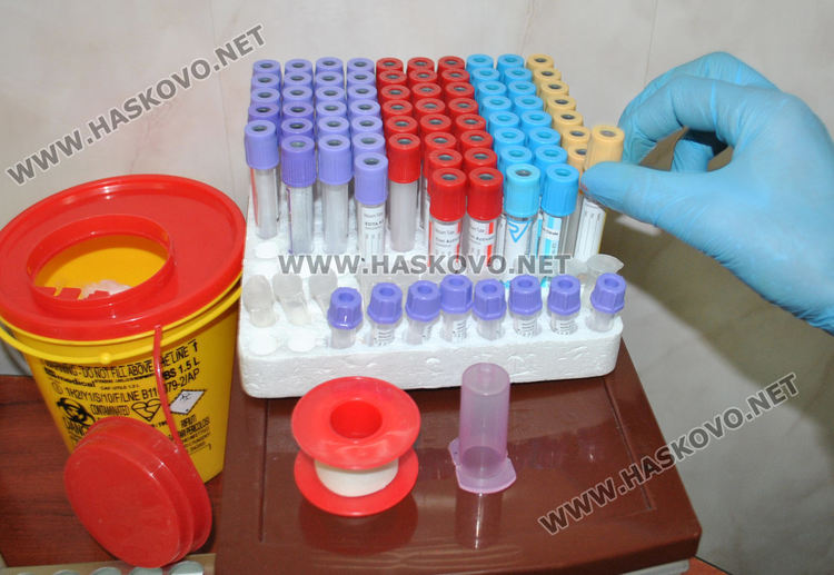Четири лаборатории в Хасковско изследват с PCR за Ковид през почивните дни