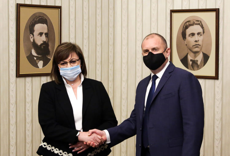 Корнелия Нинова: Бихме подкрепили правителство на втората политическа сила при определени условия