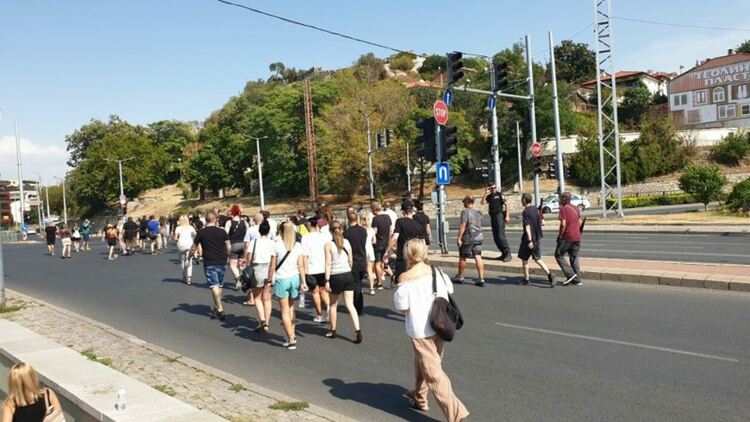 Заведения на протест в Пловдив, блокират кръстовище