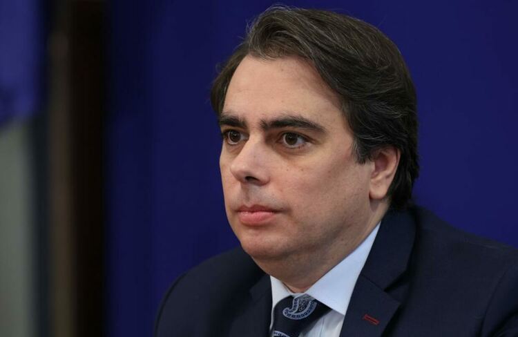 Асен Василев: Ще видя дали има съмишленици, с които можем да направим нещо за България