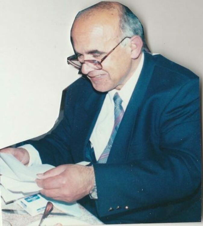 Христо Станчев издаде за 70-годишния си юбилей сборника със сатирична проза „Истината? По една за всеки”