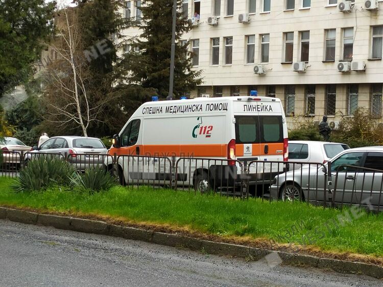 Блъснаха жена на пешеходна пътека на бул."Тракия"в Кърджали