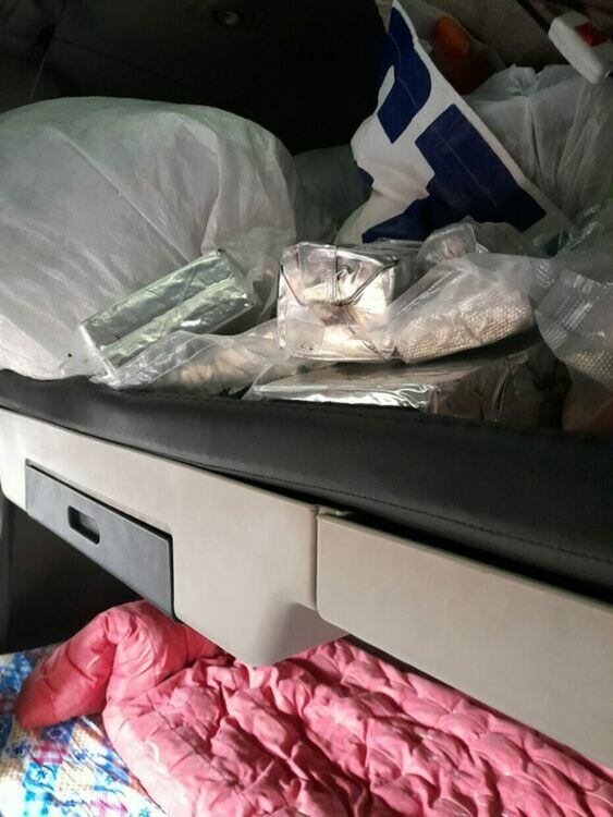 Оставиха в ареста българин и турчин, задържани за над 13 кг хероин