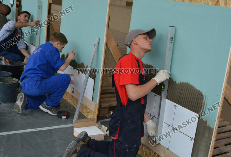Увеличават се професионалните паралелки в училищата в Хасковска област