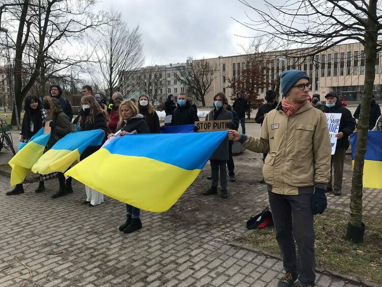 Улицата в Рига, където е руското посолство, вече ще се казва "Независима Украйна"