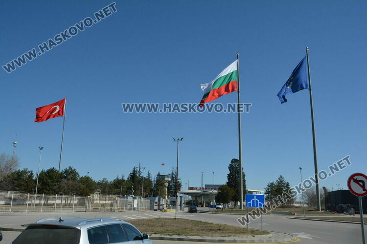 Обвиниха турчин за нелегално преминаване с бойни патрони през границата